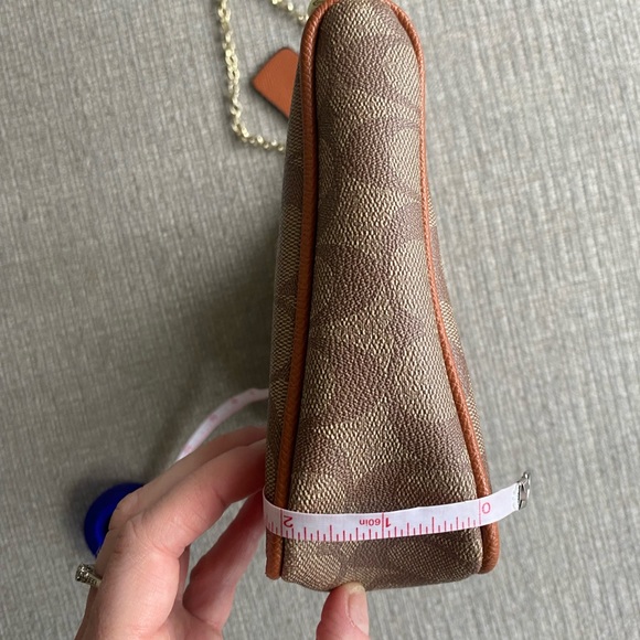 Coach Shoulder Purse - Picture 10 of 10